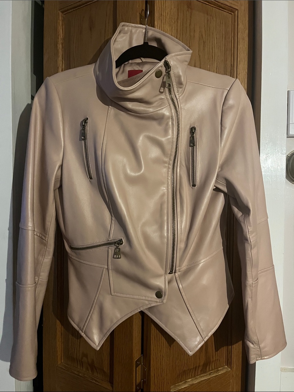 G.I.L.I. Got It Love It Blush Pink Genuine Leather Moto Zip Jacket Women’s Sz 8